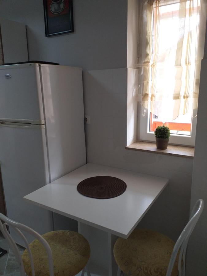Fiesta Apartman Miskolc Exterior foto